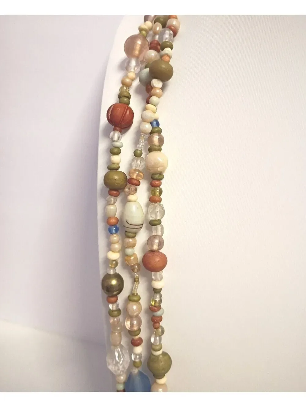 Vintage Beautiful Versatile Necklace, Triple Strand Multi Colors of Glass Beads